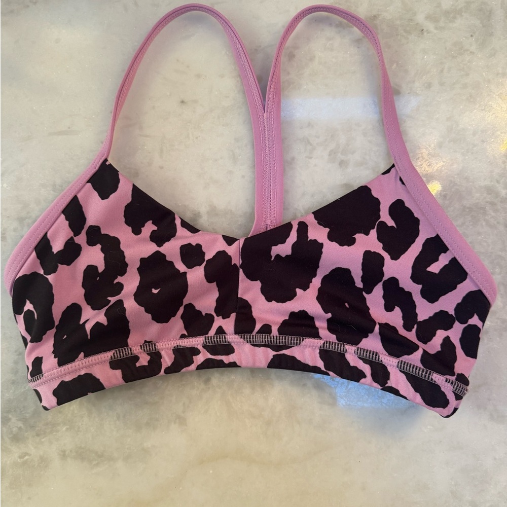 Fleo Reinette sports bra in Cheetah pattern